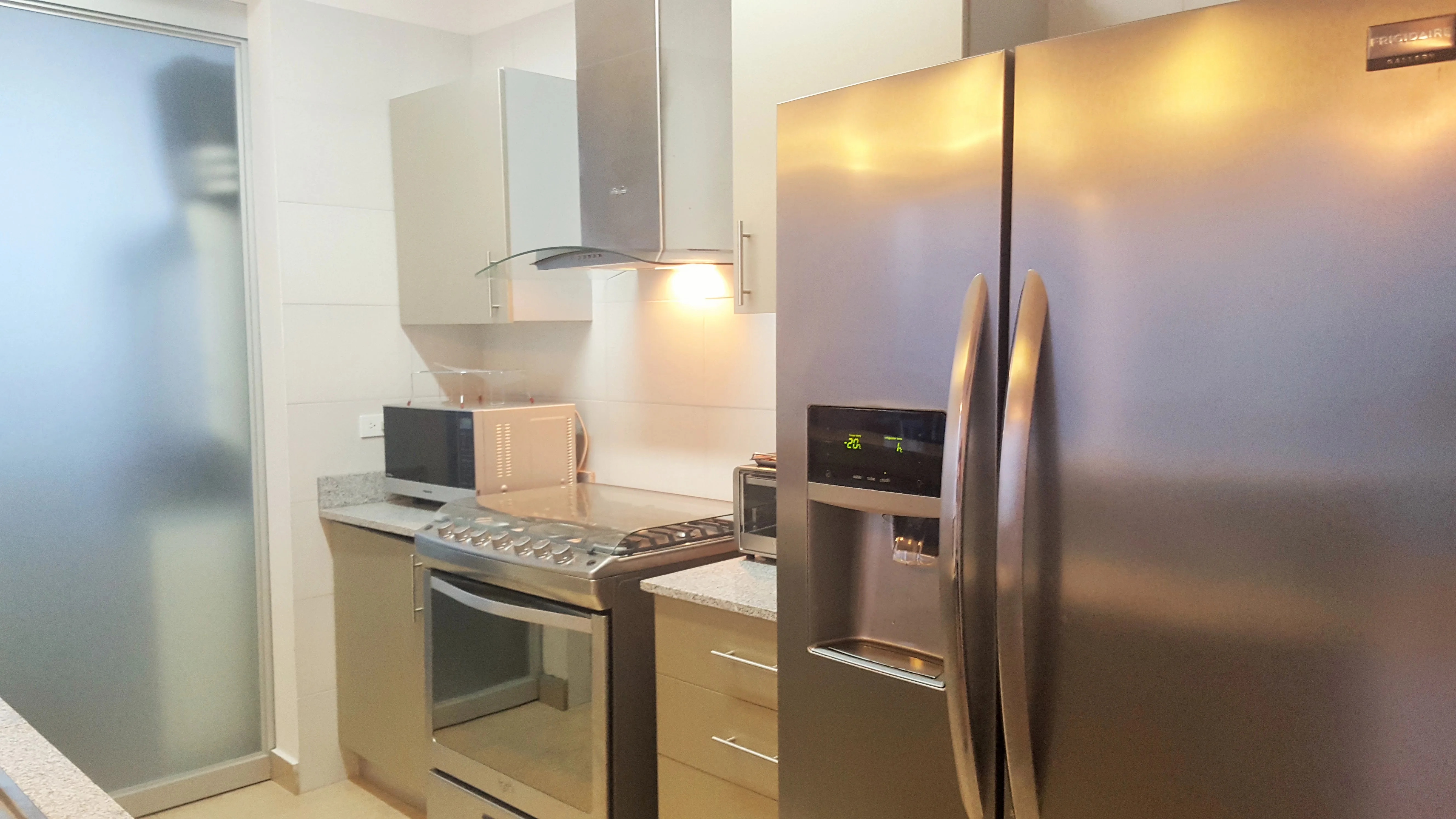Espectacular apartamento a pasos de la cinta costera — 3