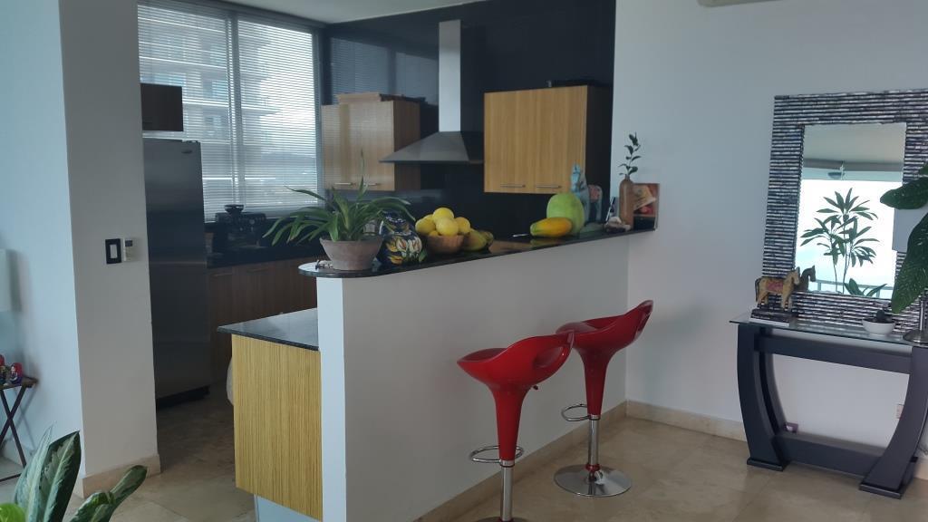 Extraordinary apt. in avenida balboa, unbeatable view