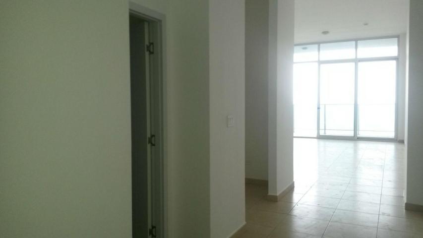 Apartment for rent avenida balboa ifr 16-5101