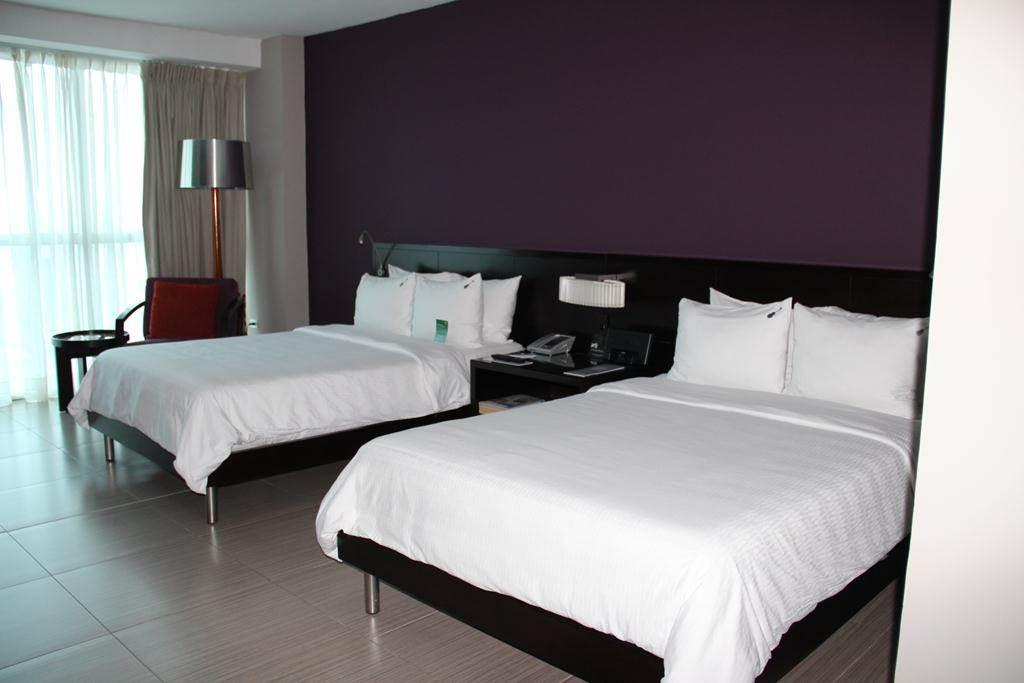 Studio apartment for rent in the hard rock suit # 16-5003 cs