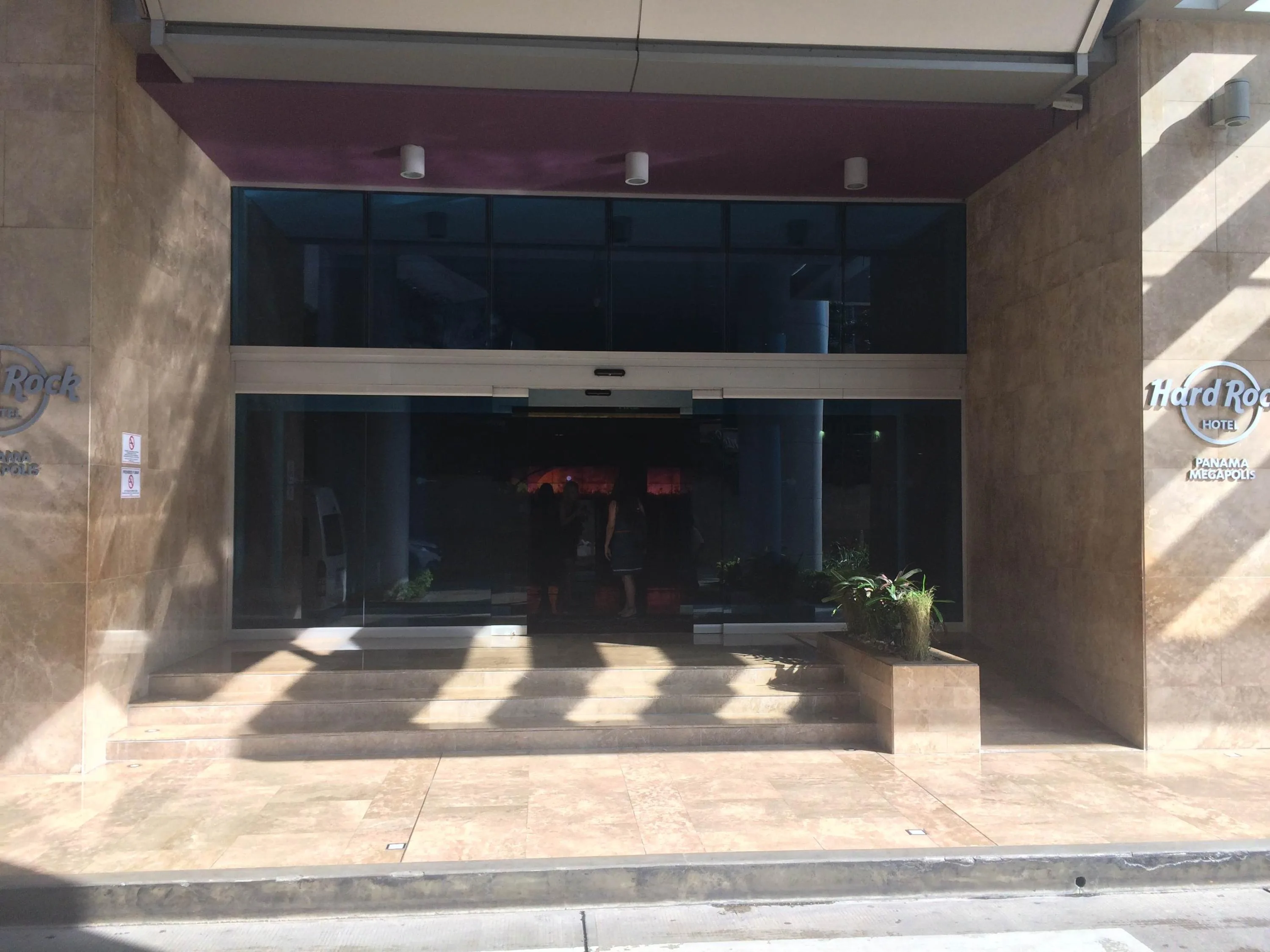 Se alquila apartamento  tipo studio en el hard rock suit #16-5003 cs  — 3