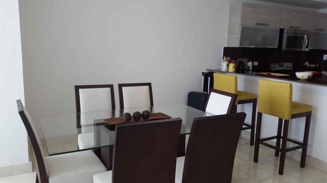  negociable  apartamento amoblado en la avenida balboa 