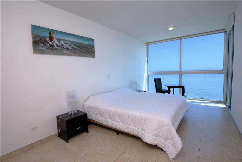Spectacular apartment in h20 (id 10727)