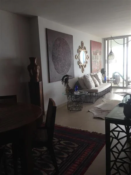 Rivage tower en la av. balboa (id 1780)  — 3