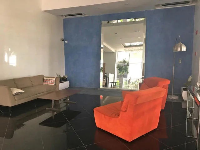 Avenida balbboa apartamento alquiler amoblado — 3
