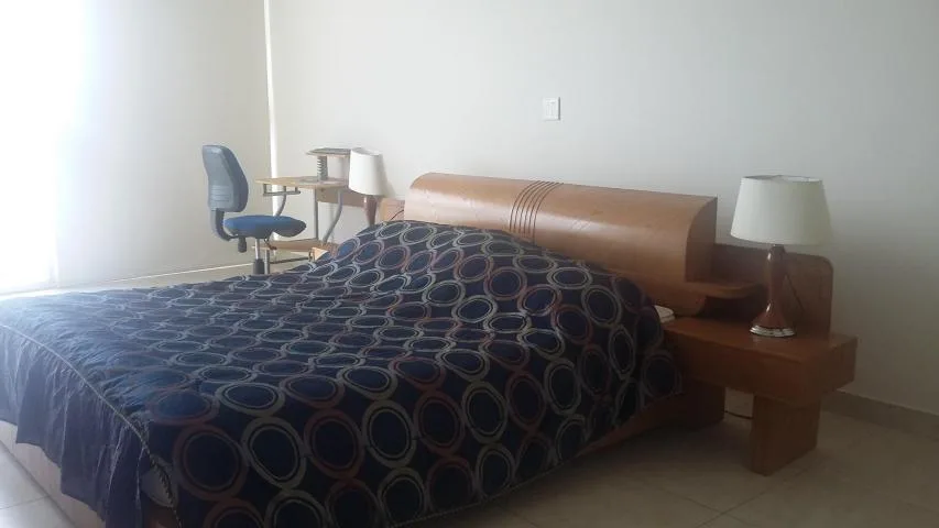  amplio apartamento en avenida balboa — 3