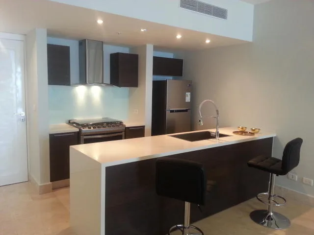 Comodo apartamento en avenida balboa  vl 16-3414 (667.63711) — 4
