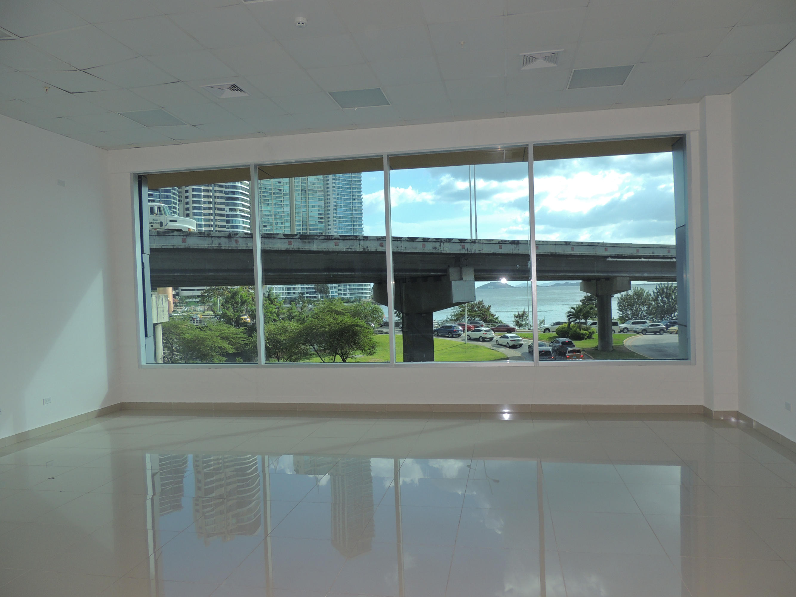 office for rent in panama balboa mls17143azs