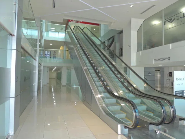 Oficinas y locales comerciales av. balboa vl 17-144 (667.63711) — 2