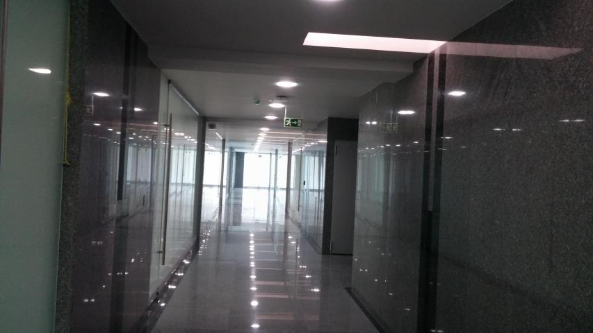 Alquiler de local comercial en via brasil 
