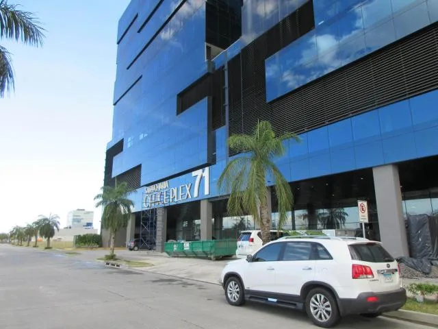   local comercial en avenida balboa  — 2