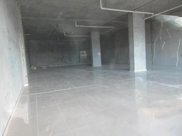   local comercial en avenida balboa  — 3