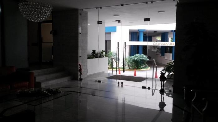 Apartamento en venta en avenida balboa, panama, 16-4992 nbh