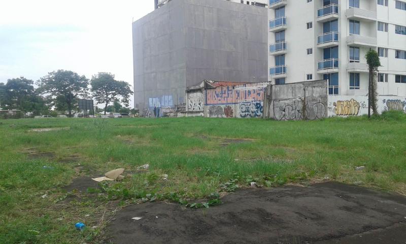 Commercial land for sale avenida balboa ifr 16-3606