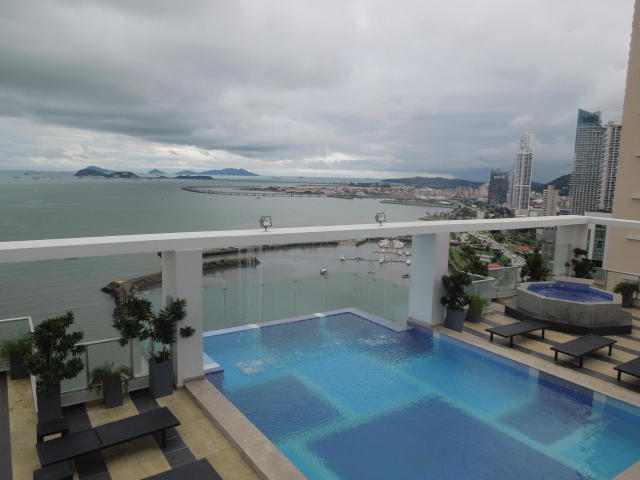Alquilo apartamento amoblado vista al mar, 2 recamaras, avenida balboa cp165228