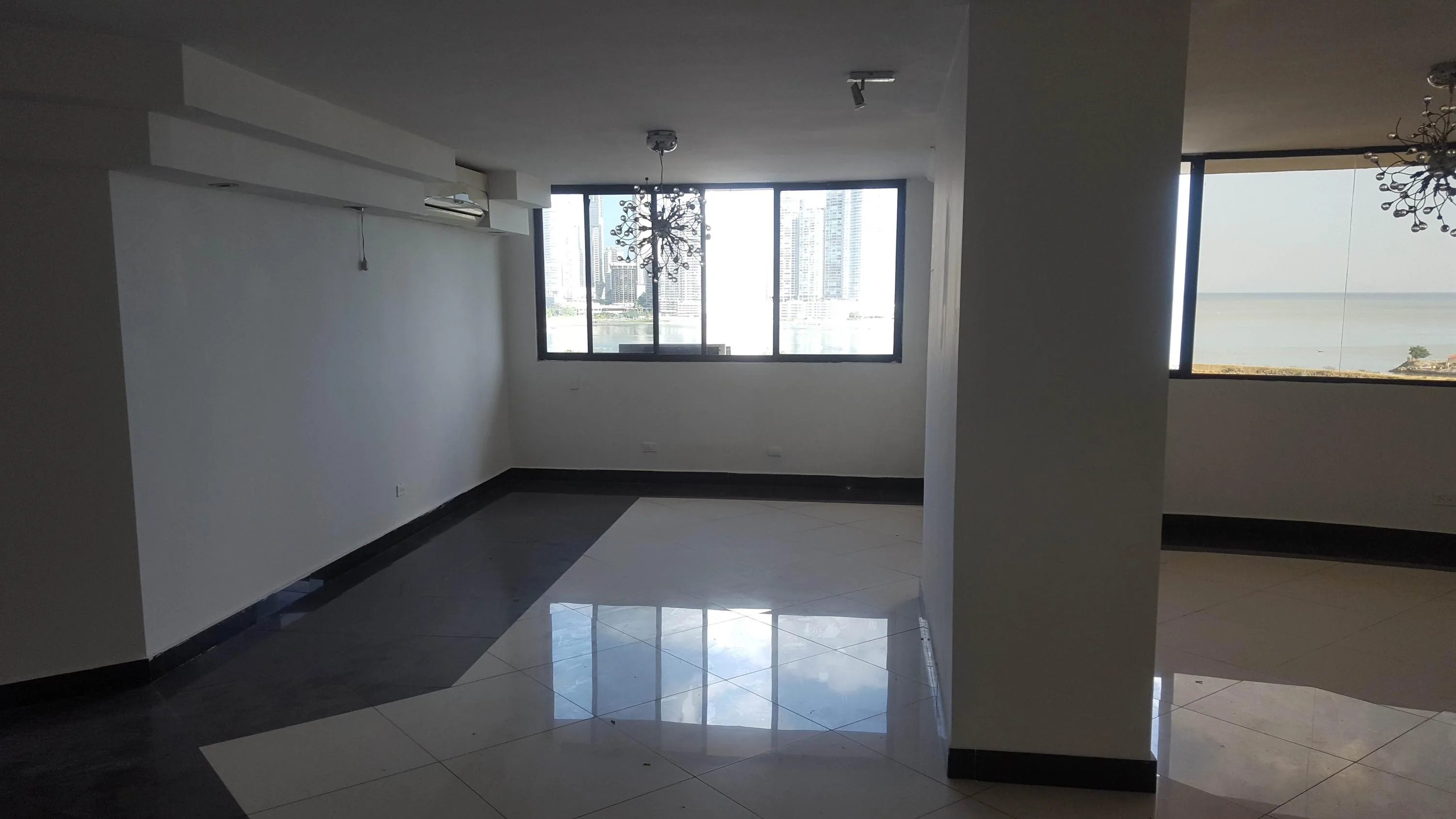 Vendo hermoso y amplio apartamento vista al mar, avenida balboa, cp17394 — 4