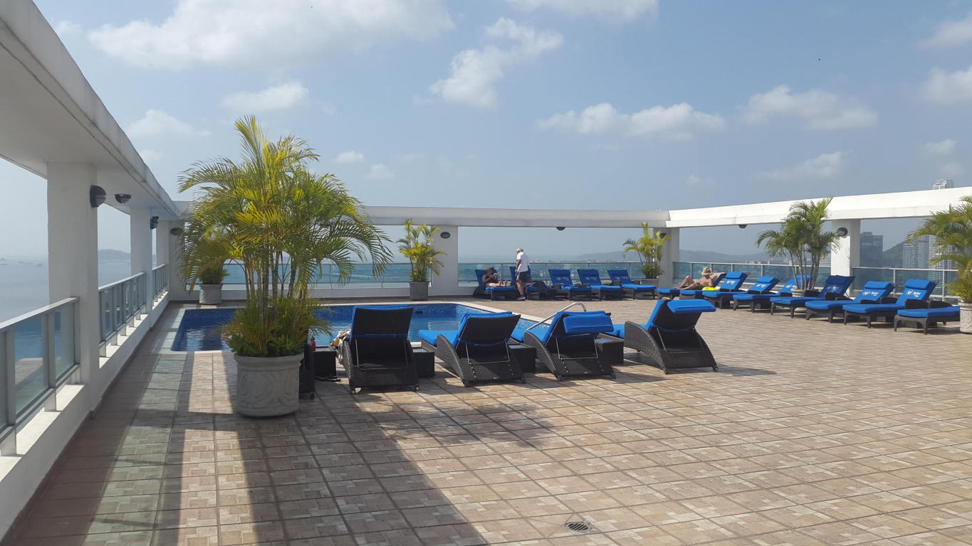 Beautiful apartment for rent in av. balboa - jg mls # 17-668