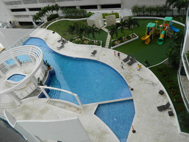 Apartamento en venta en la avenida balboa ofi