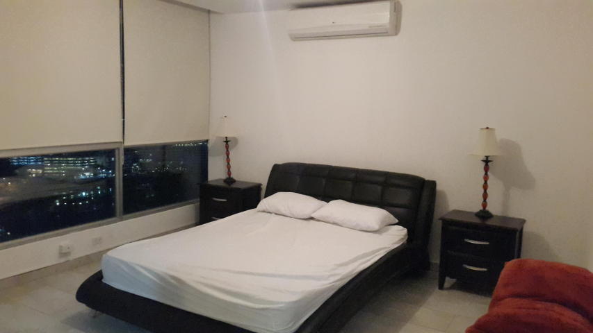 Apartamento en alquiler avenida balboa ifr 17-698