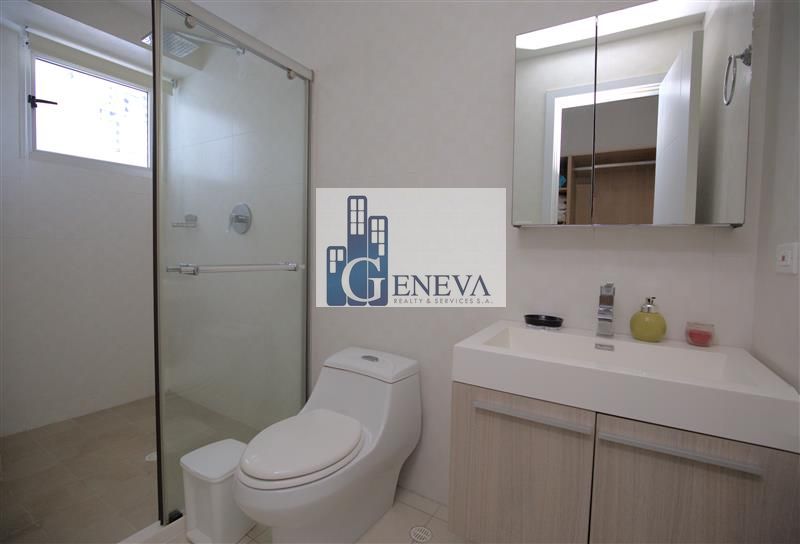 For rent spacious apartment in waters on the bay (id 10703)