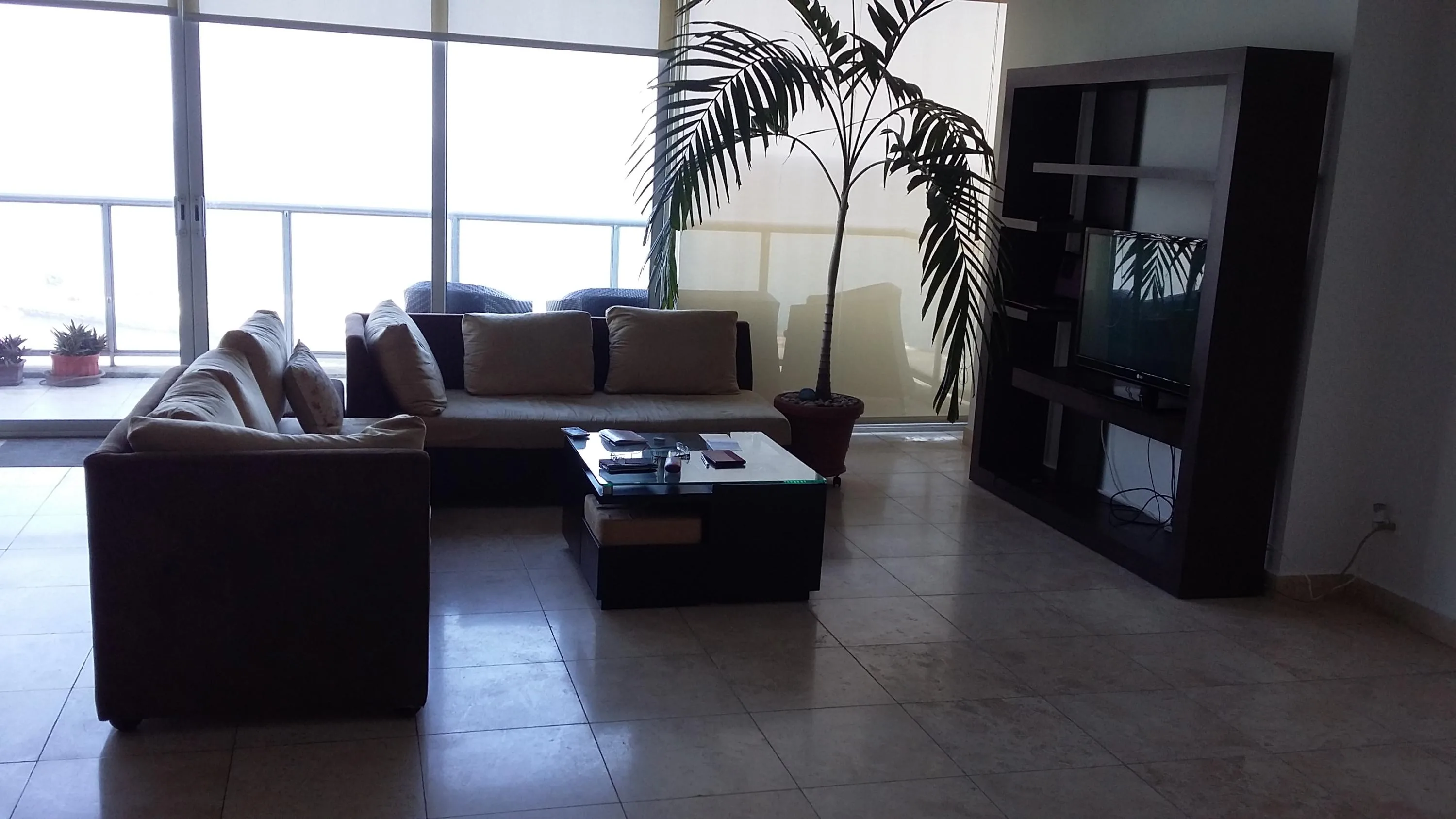 Vendo espectacular apartamento vista al mar, avenida balboa cp17918 — 2