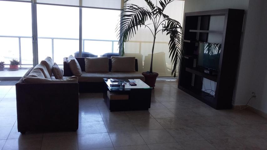 Apartamento en venta en avenida balboa ofi 17-918