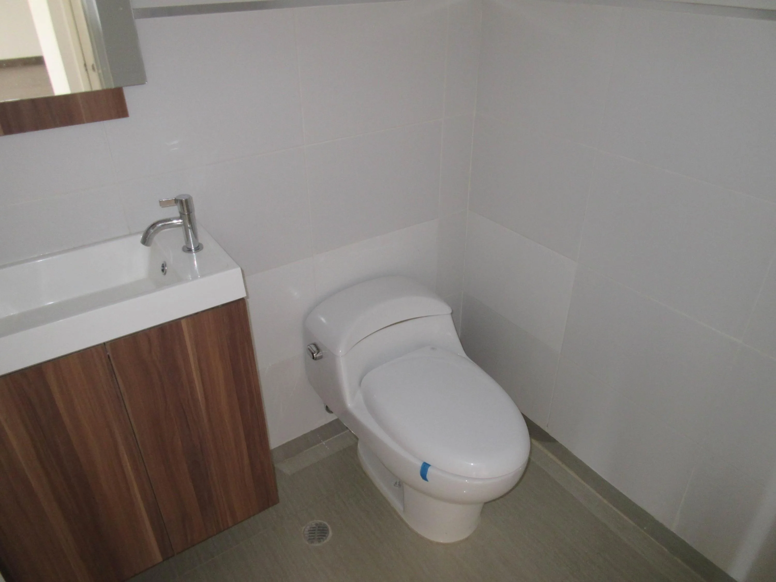 Alquilo elegante oficina de 109mts, torre bicsa, avenida balboa  — 2