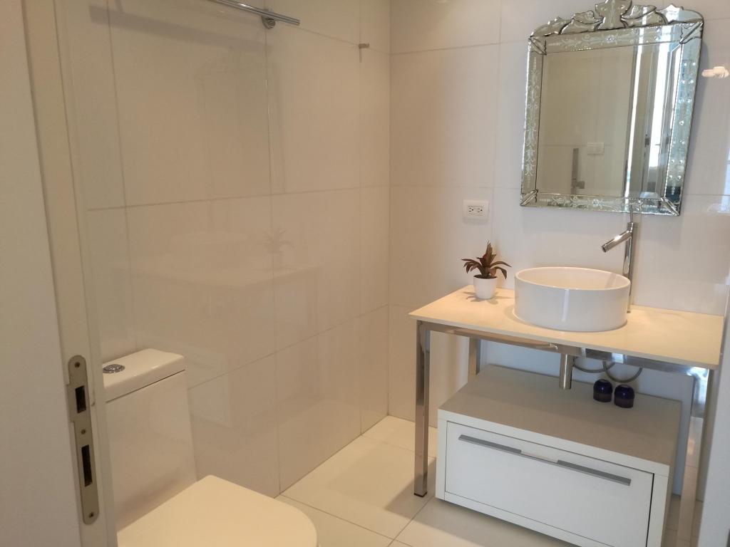 Luxurious apartment for rent in av. balboa - jg mls # 16-5307