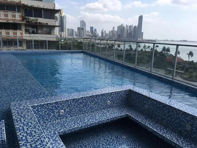 Lujoso apartamento avenida balboa vl 17-646  (667.63711) — 5