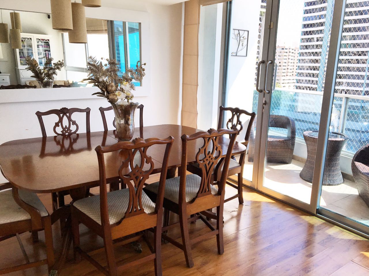 Alquilo apartamento amoblado avebalboa 1 recamara id 6385