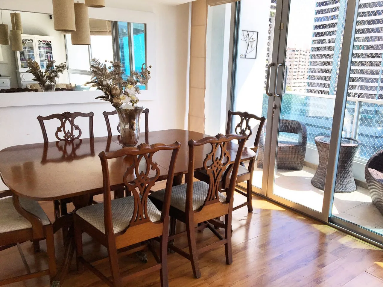 Alquilo apartamento amoblado avebalboa 1 recamara id 6385 — 3