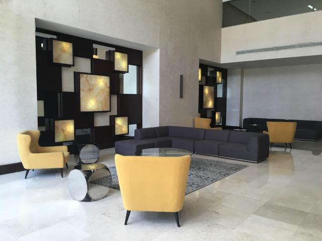 Apartamento en aqluiler en avenida balboa ofi