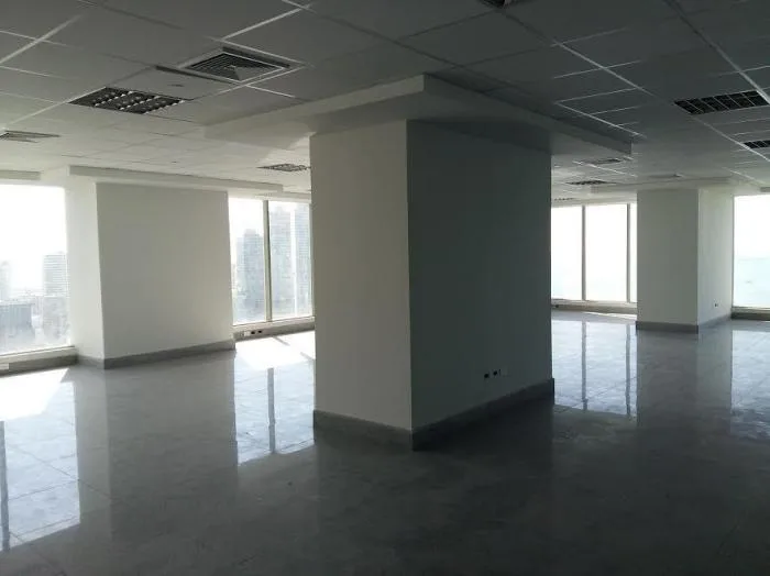 Oficina en alquiler en torre bicsa, 17-490 nbh — 3
