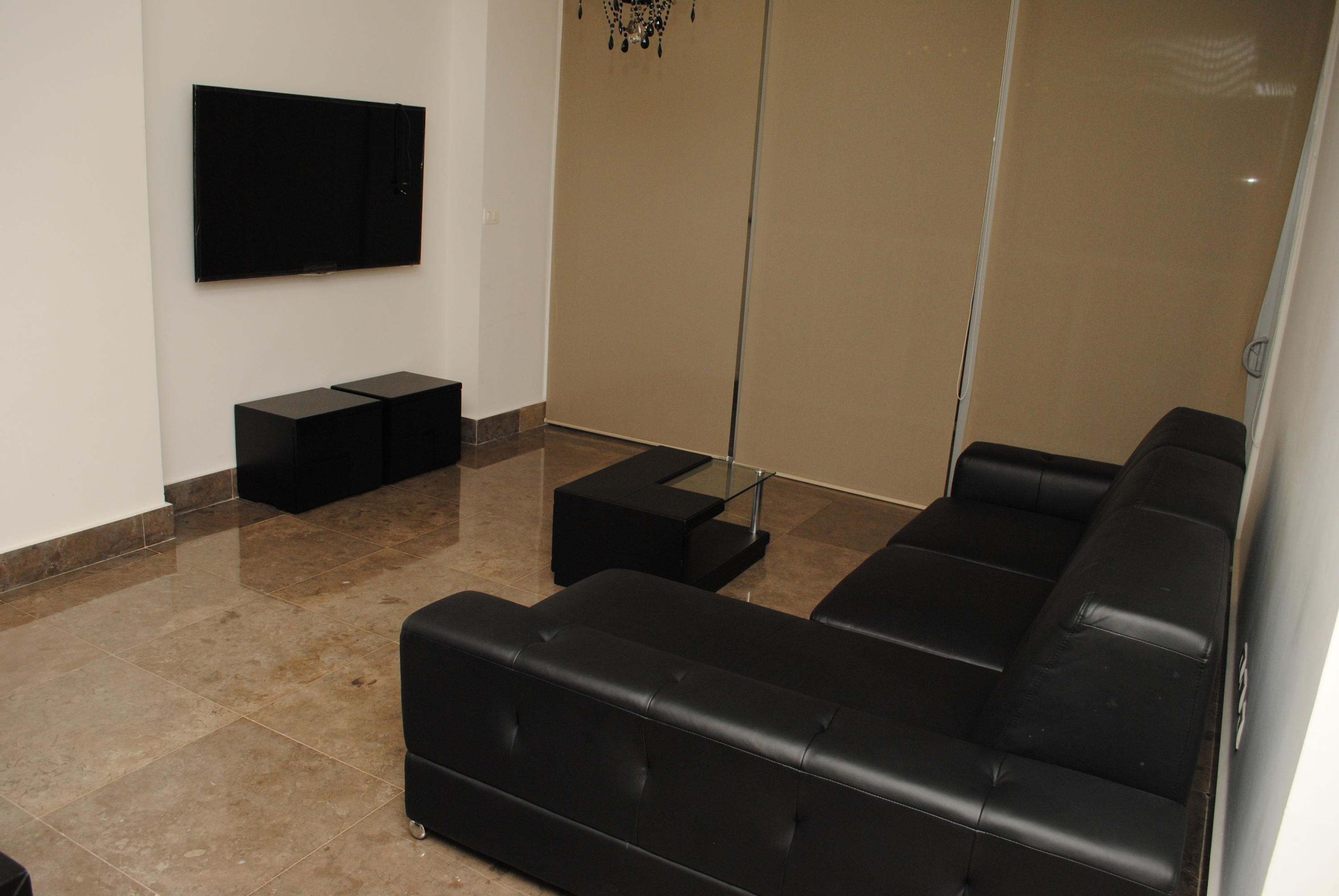 Alquilo elegante apartamento amoblado, avenida balboa