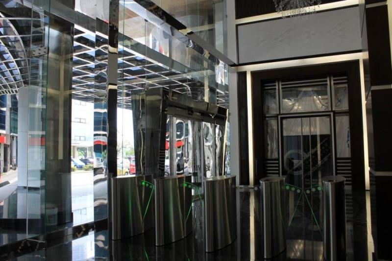 Imponentes oficinas en venta 16-973 en panama avenida balboa lha