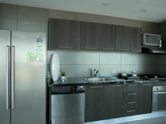 Apartamento en venta 151m2, avenida balboa mls15-587.rtq