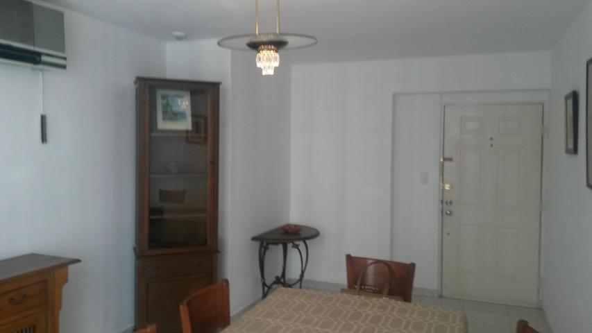 Apartamento en alquiler en avenida balboa ofi