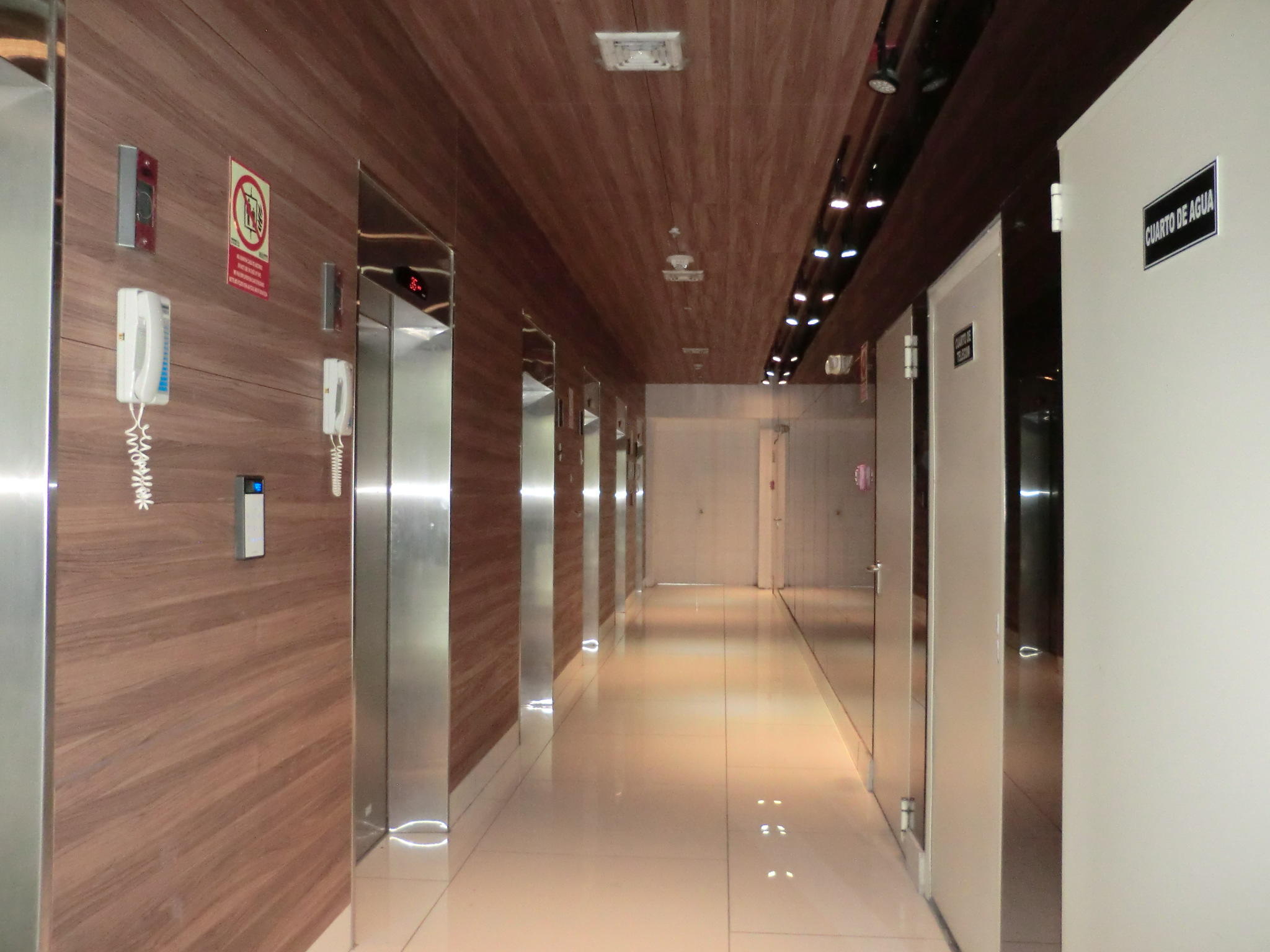 Office rent 65mts, balboa office center, avenida balboa