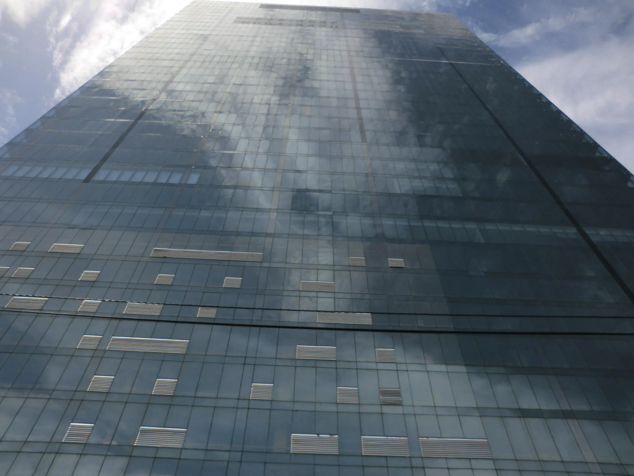 Alquilo oficina 65mts, balboa office center, avenida balboa — 5
