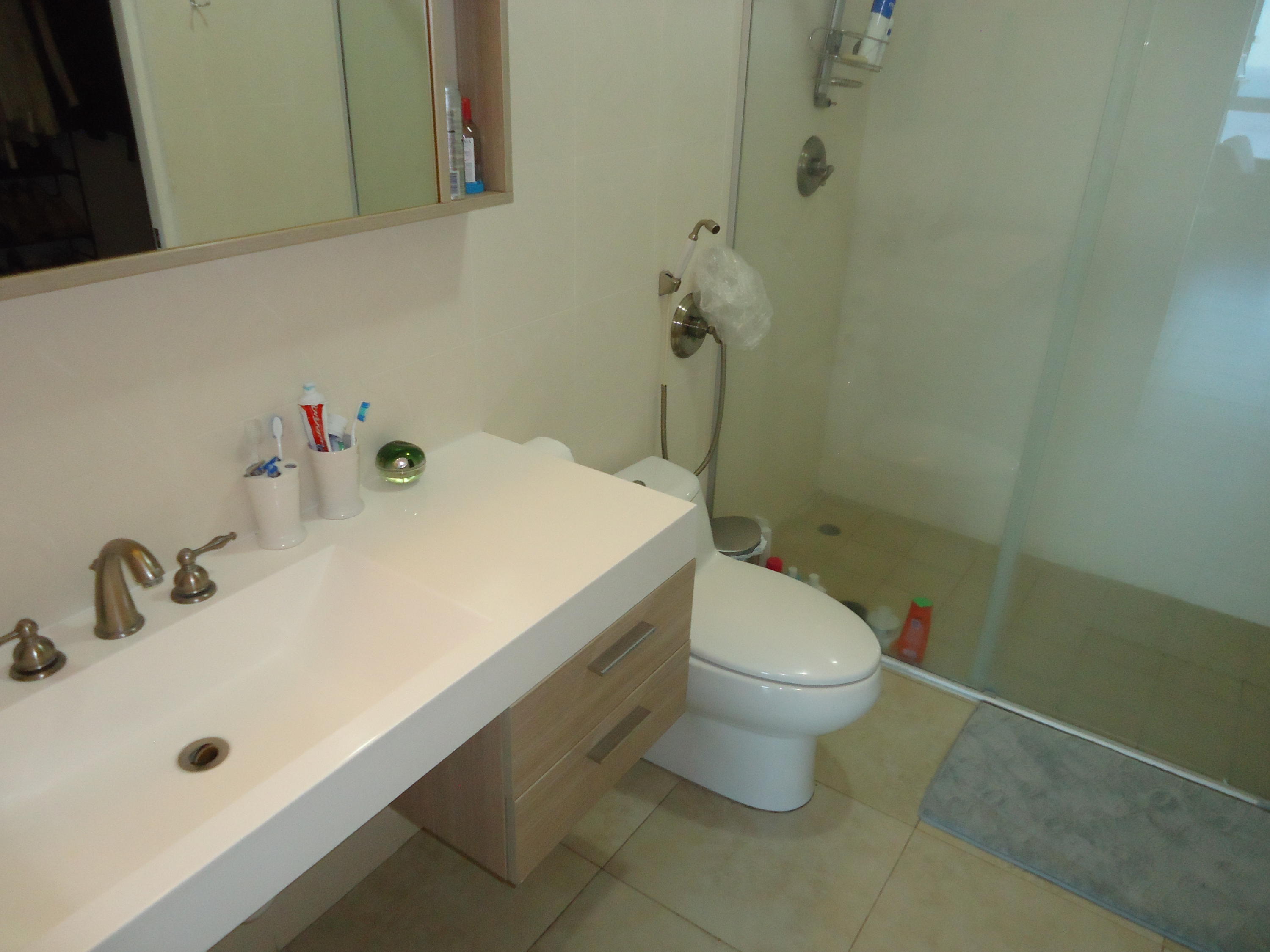 Spacious apartment for rent, sea view, avenida balboa