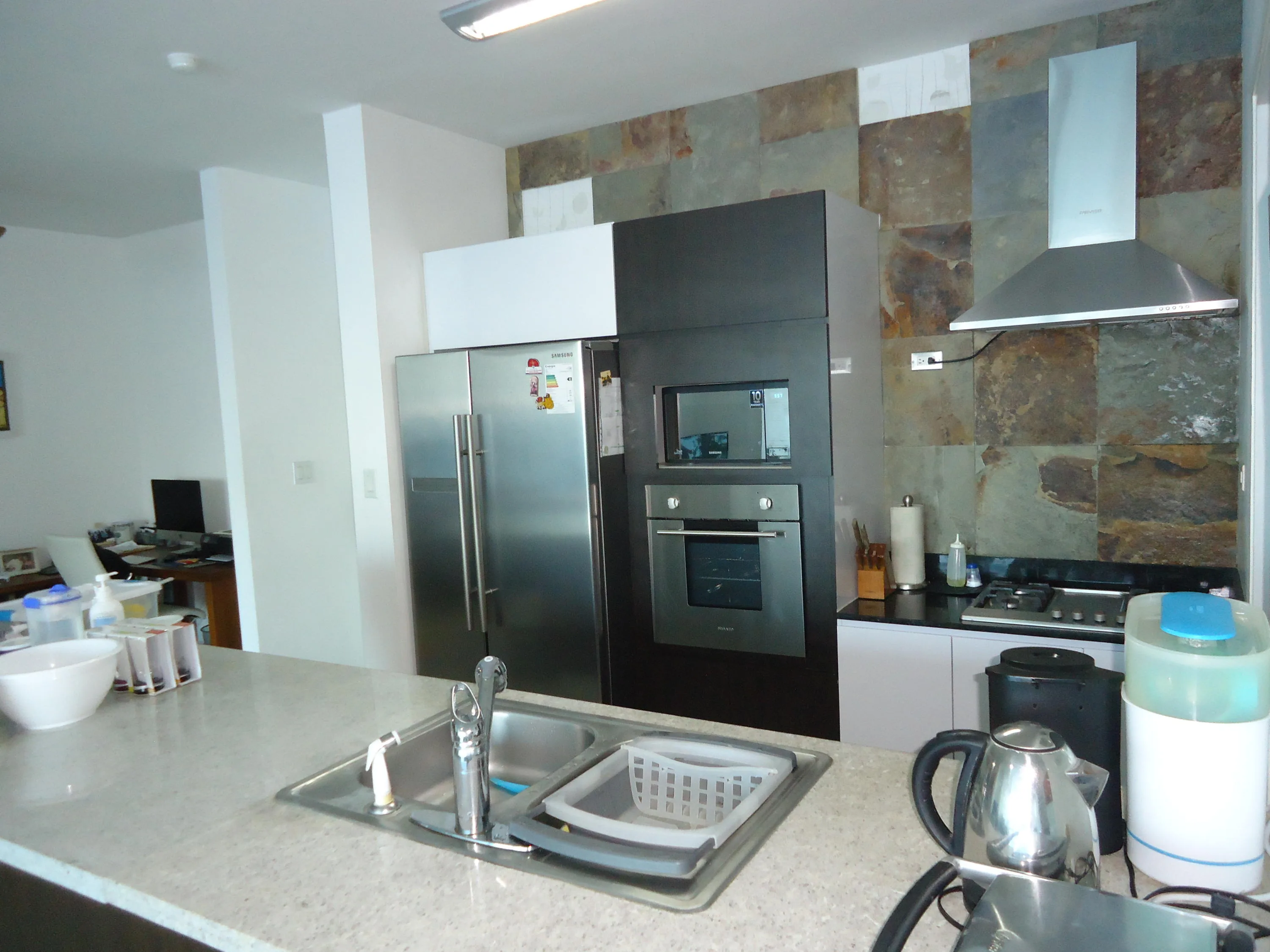 Alquilo amplio apartamento, vista al mar,  avenida balboa — 5