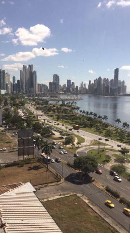Oficina en alquiler en avenida balboa ofi 