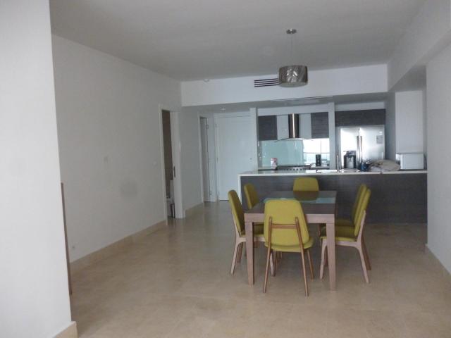 excellent apartment for rent in avenida balboa
