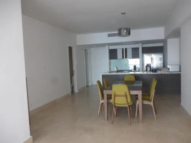  se alquila excelente apartamento en avenida balboa  — 2