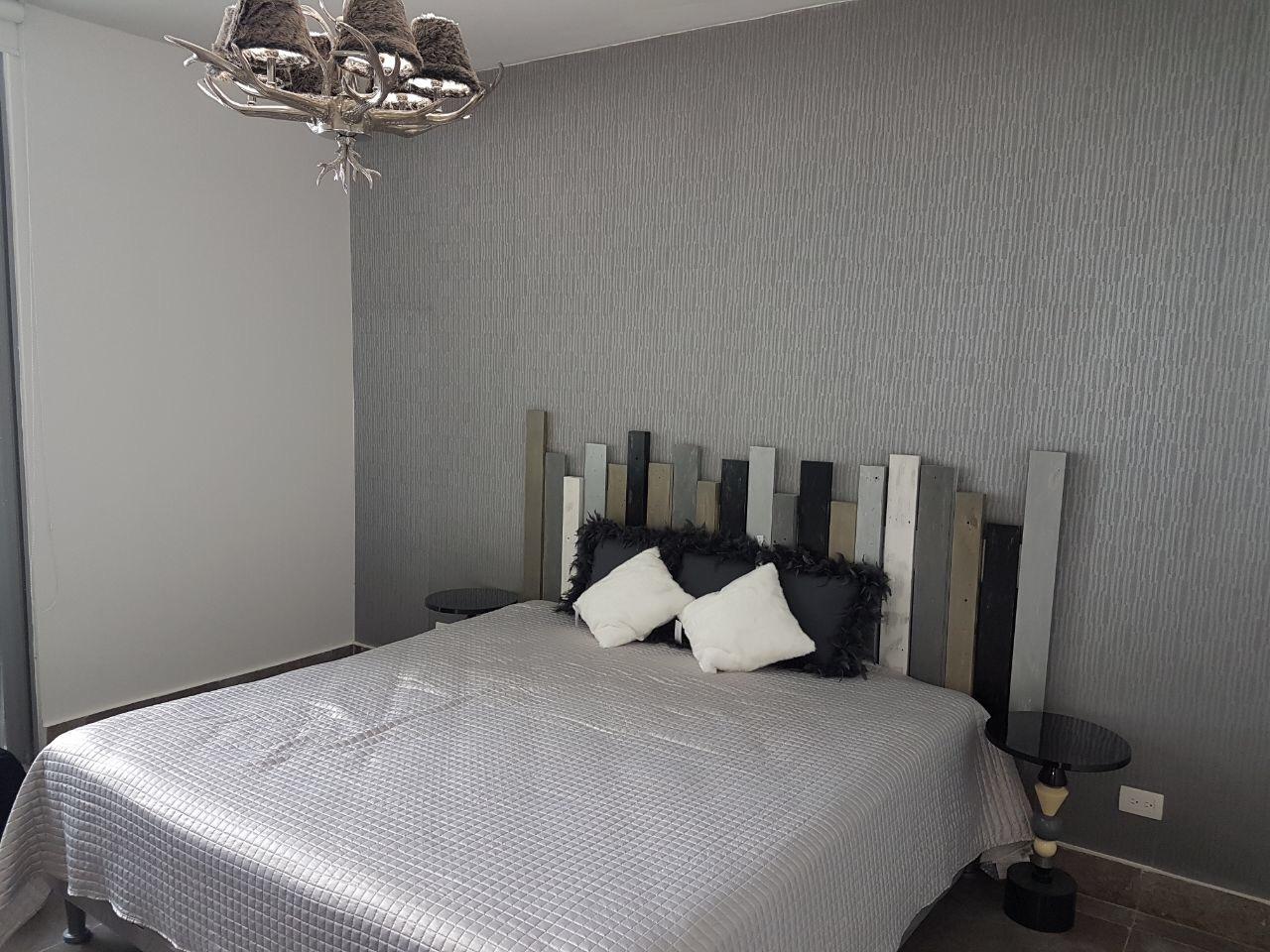 I sell exclusive apartment, sea view, avenida balboa