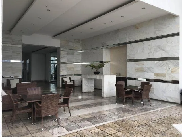 Excelente apartamento en venta frente a la cinta costera che1003 — 5