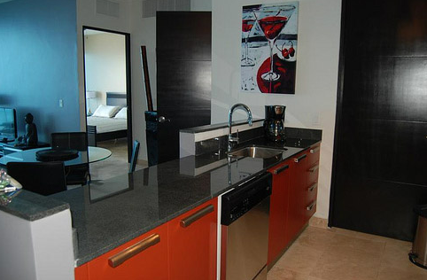 Vendo apartamento amoblado ave balboa ph destiny 2 recamaras id 6407