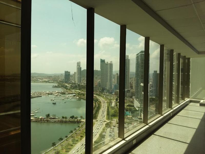 Offices for rent 285m2 in panama avenida balboa 17-604 lha