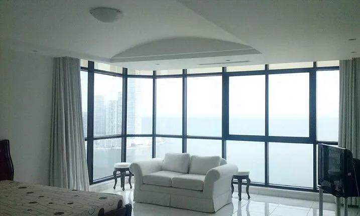 Apartamento en la torre miramar, av. balboa (id 10831)  — 3