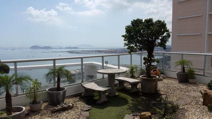 Apartamento en venta 109m2, avenida balboa mls17-1558.rtq